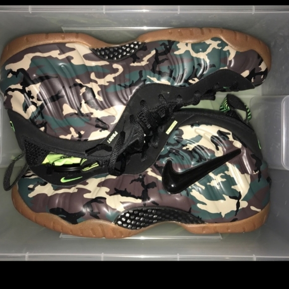 NIKE AIR FOAMPOSITE PRO PRM LE "GREEN CAMO" 587547-300 forest/black - Picture 7 of 7